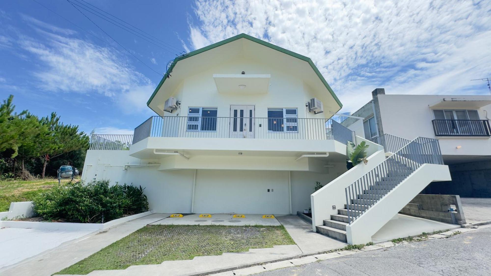 Hale Luana Okinawa Villa Onna Exterior photo